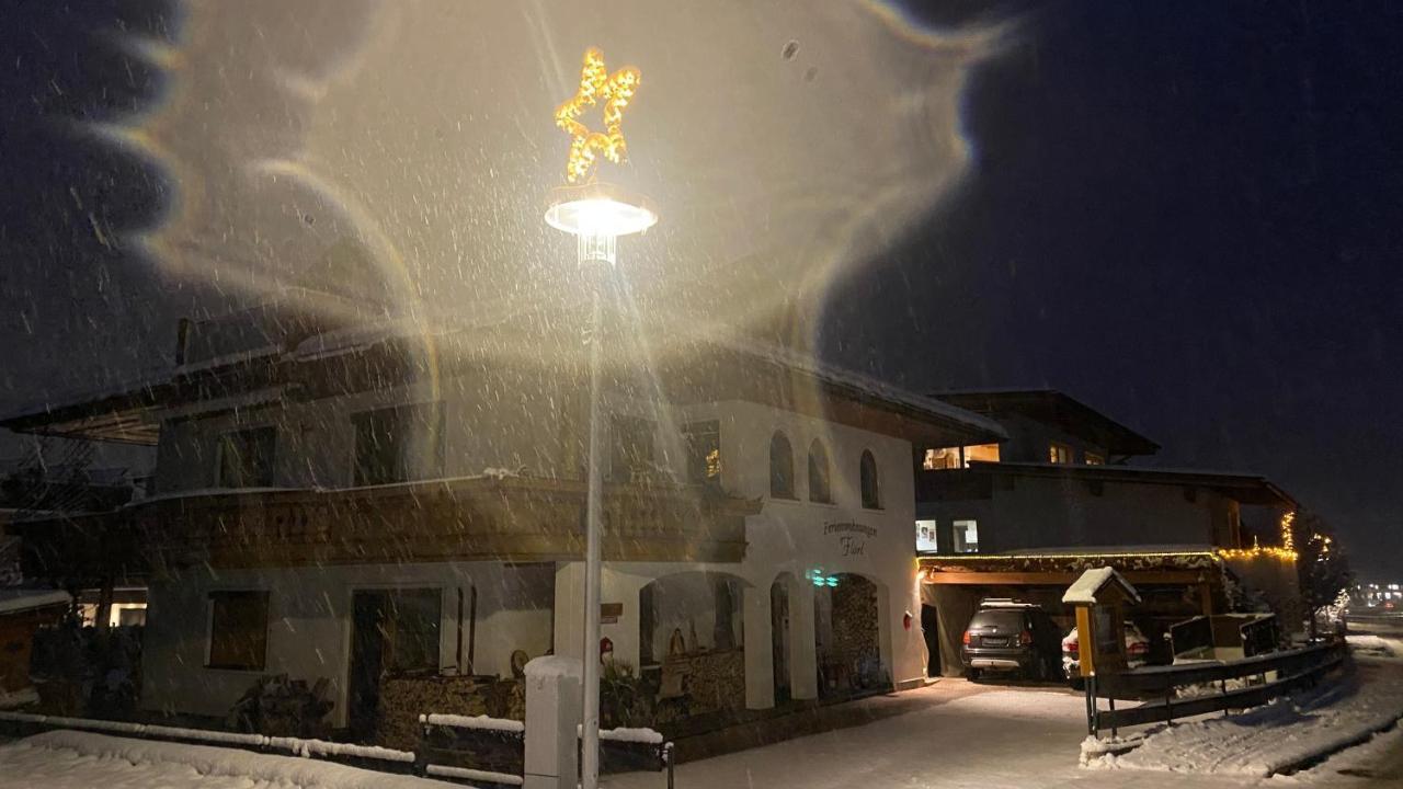 Ferienwohnungen Floerl Zell am Ziller Eksteriør bilde